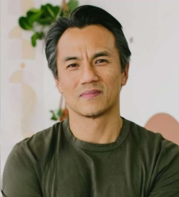 john kim the angry therapist talks love with damona hoffman dates & Mates podcast