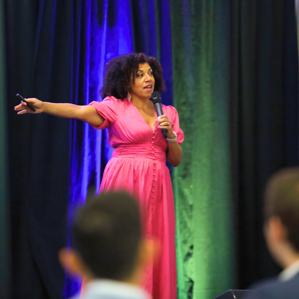 communication futurist and relationship revolutionary damona hoffman keynote speaker dating coach